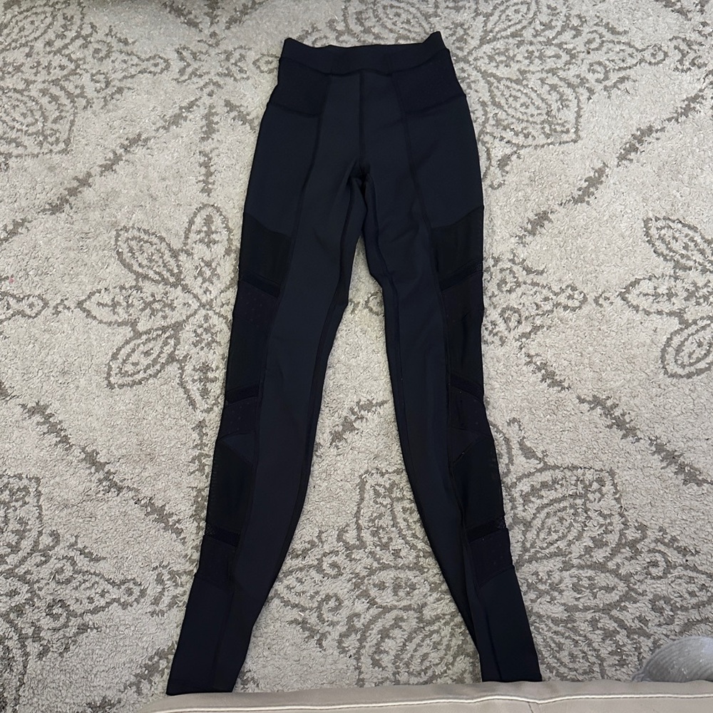 Lululemon Black High-Waisted Leggings